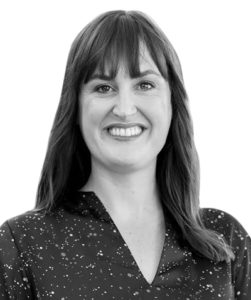 Portrait Photo of Lauren Bryson